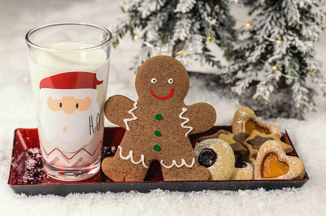 Gingerbread cookies: Τα πιο μυρωδάτα Χριστουγεννιάτικα μπισκότα 