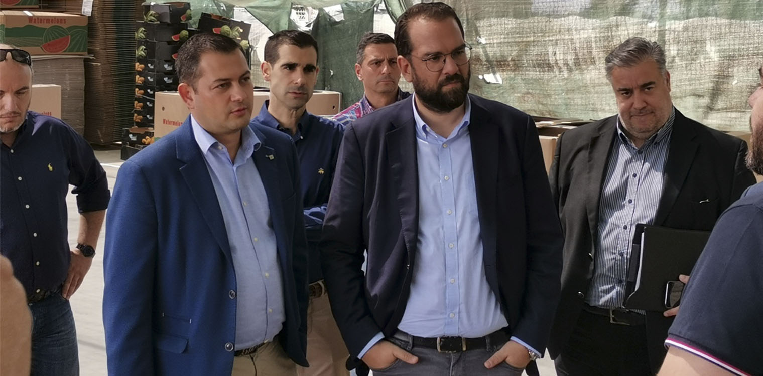 Επίσκεψη Φαρμάκη σε παραγωγικές μονάδες τυποποίησης αγροτικών προϊόντων