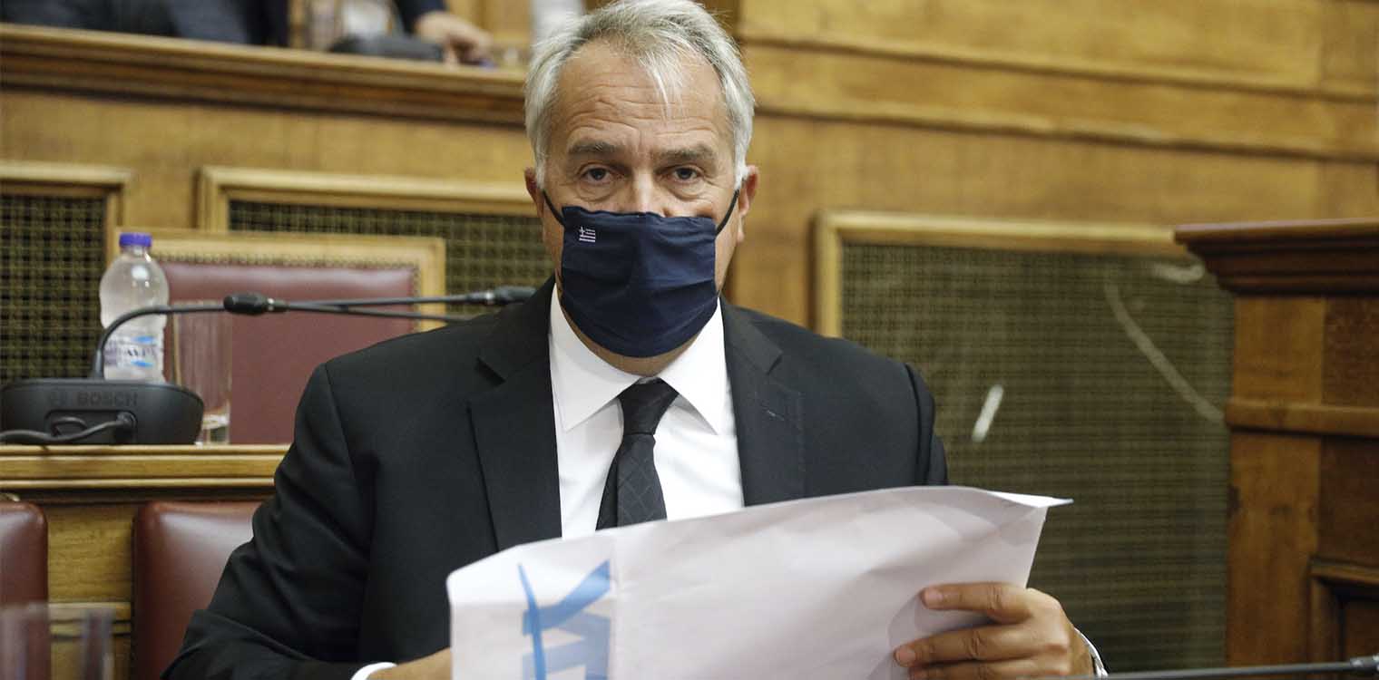 Αυστηροποίηση των ποινών για τους βασανιστές ζώων φέρνει ο Βορίδης στη Βουλή