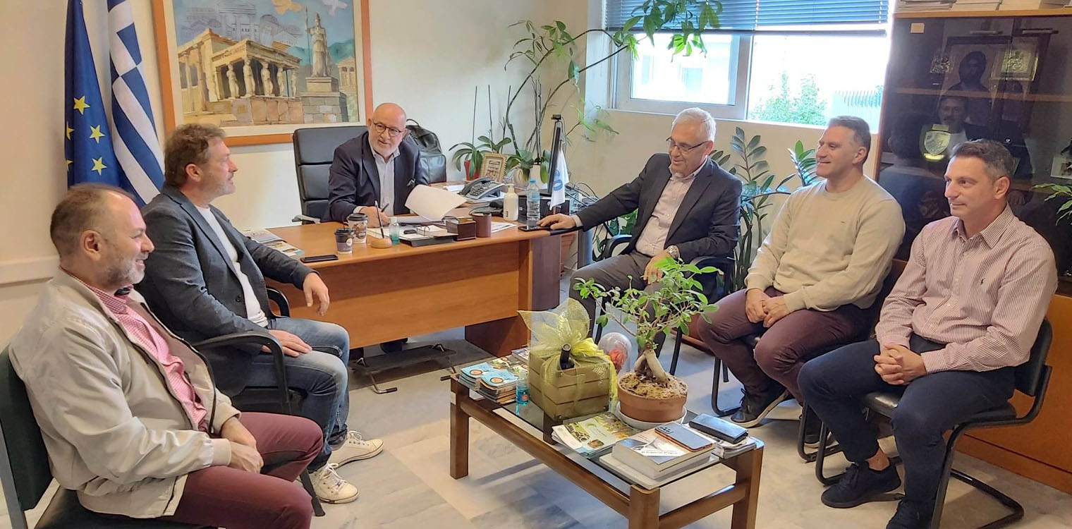 Συνάντηση του Βοηθού Περιφερειάρχη, Π. Σακελλαρόπουλου και αρμόδιων φορέων για τη δακοκτονία