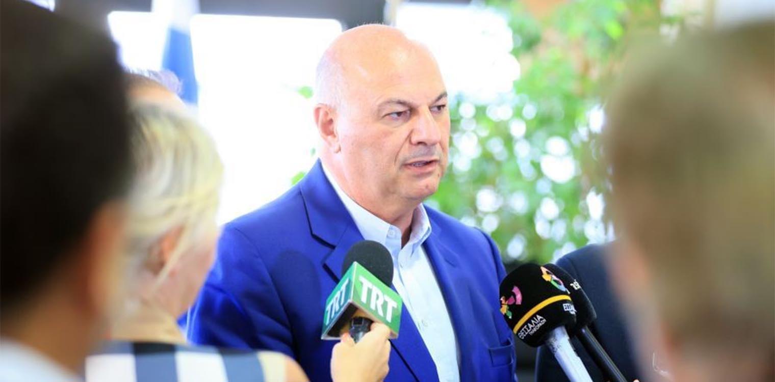 Τσιάρας σε κτηνοτρόφους: Αυξημένες αποζημιώσεις για την πανώλη – Προωθείται λύση και για τους μηλοπαραγωγούς της Αγιάς