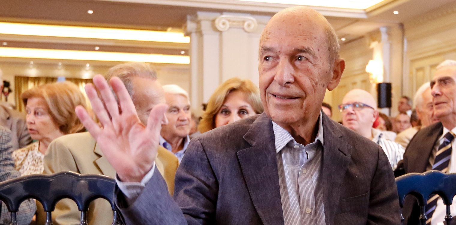 Σε άνοιγμα των τραπεζικών λογαριασμών Σημίτη προχώρησε η Αρχή για το Ξέπλυμα