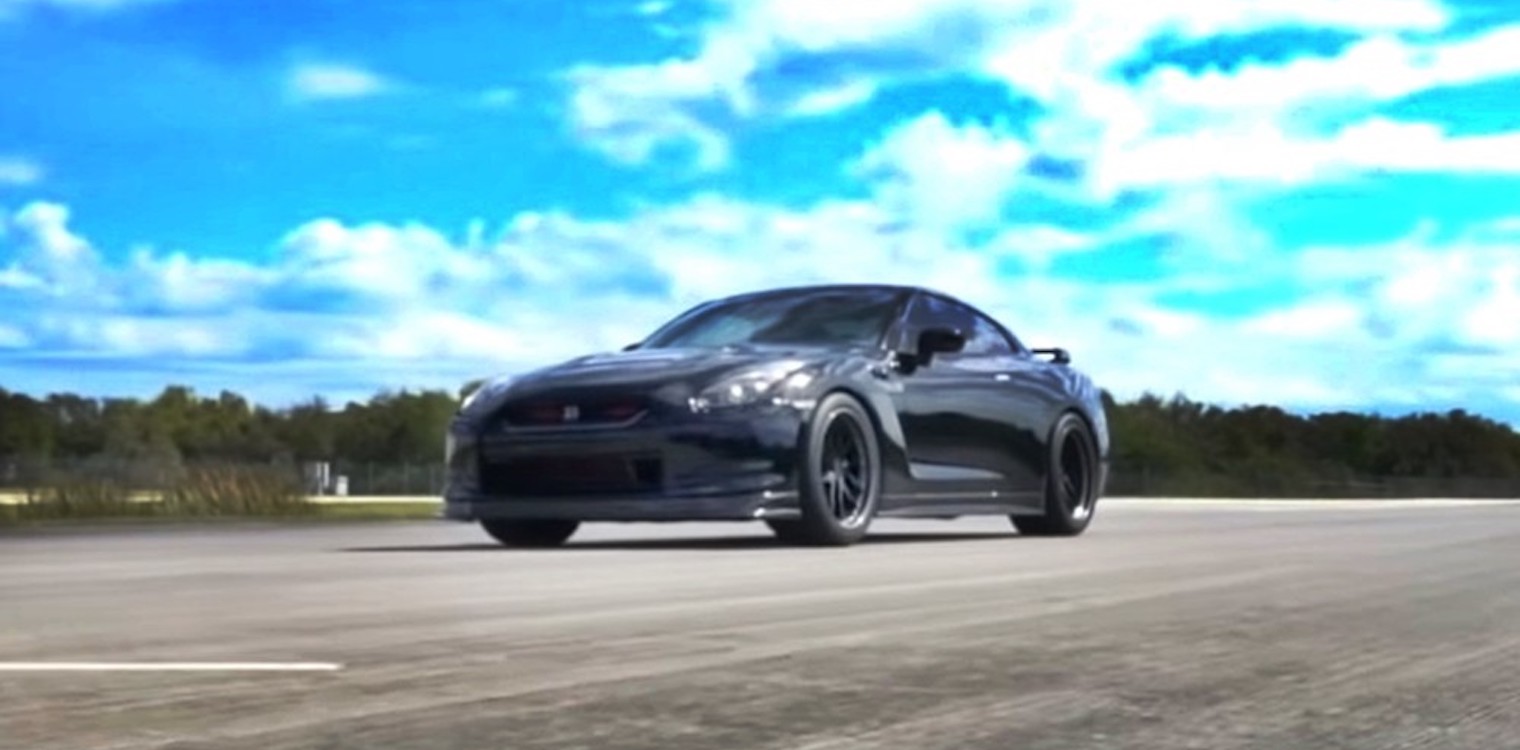 Nissan GT-R με 378 km/h (VIDEO)