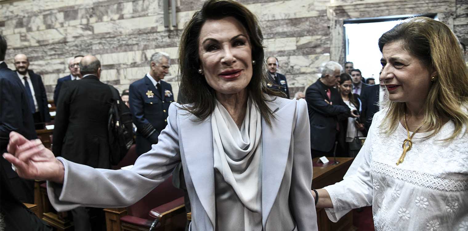 Ελλάδα 2021: Kαρέ - καρέ το παρασκήνιο της λαμπρής εκδήλωσης στη Βουλή