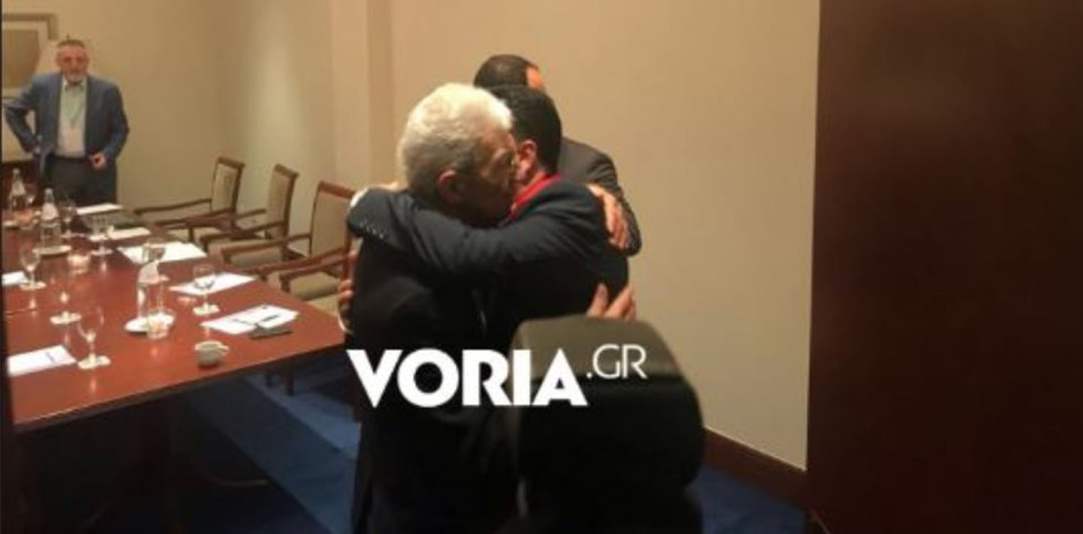 Αγκαλιές Μπουτάρη με Ζάεφ: «Σοβαρός πολιτικός ο Ζόραν»