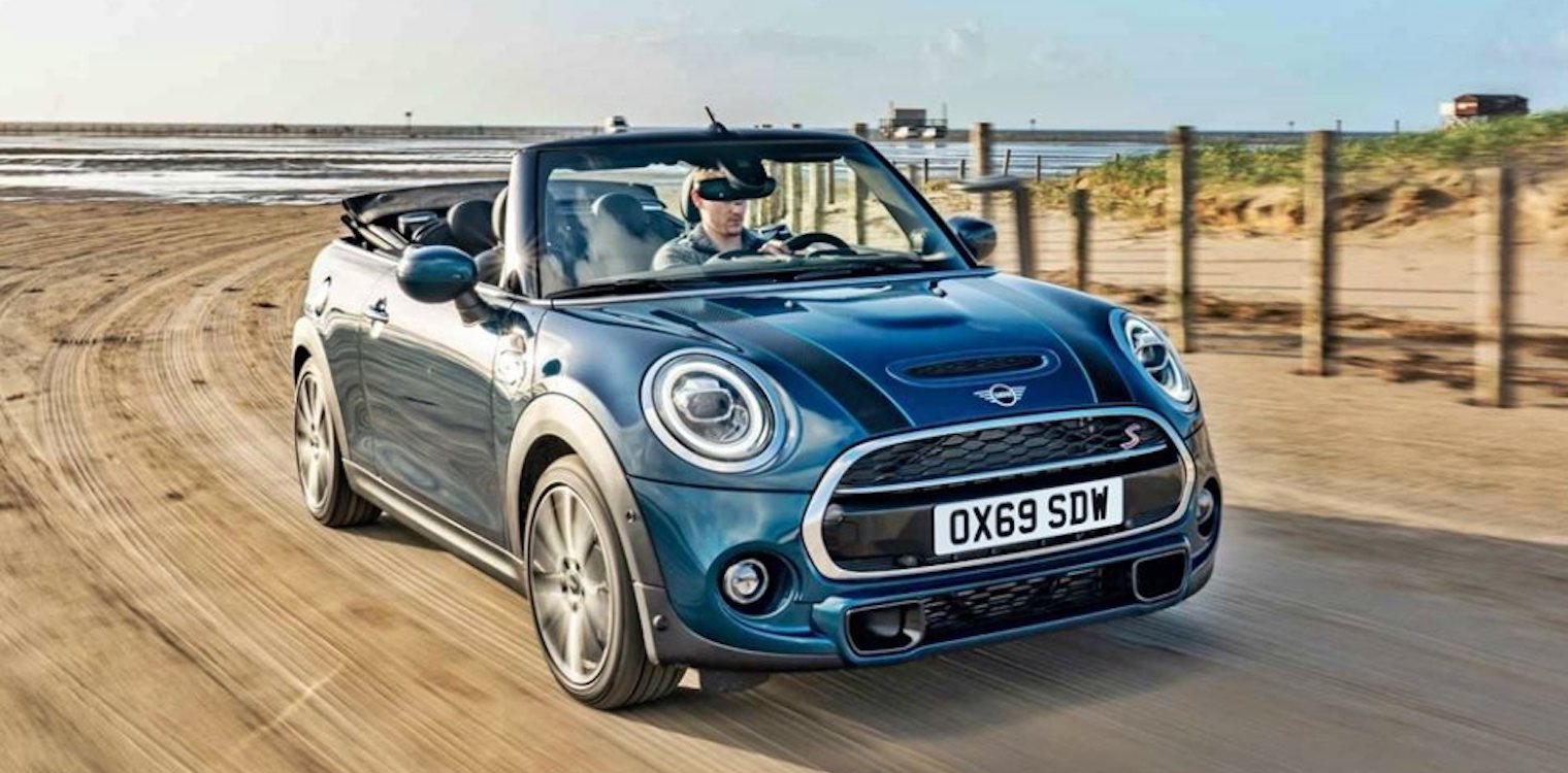 Τα cabrio της Mini σε... Sidewalk!