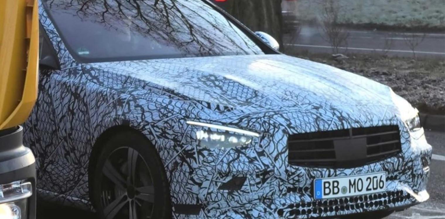 Πιάσαμε στα πράσα τη νέα Mercedes C-Class
