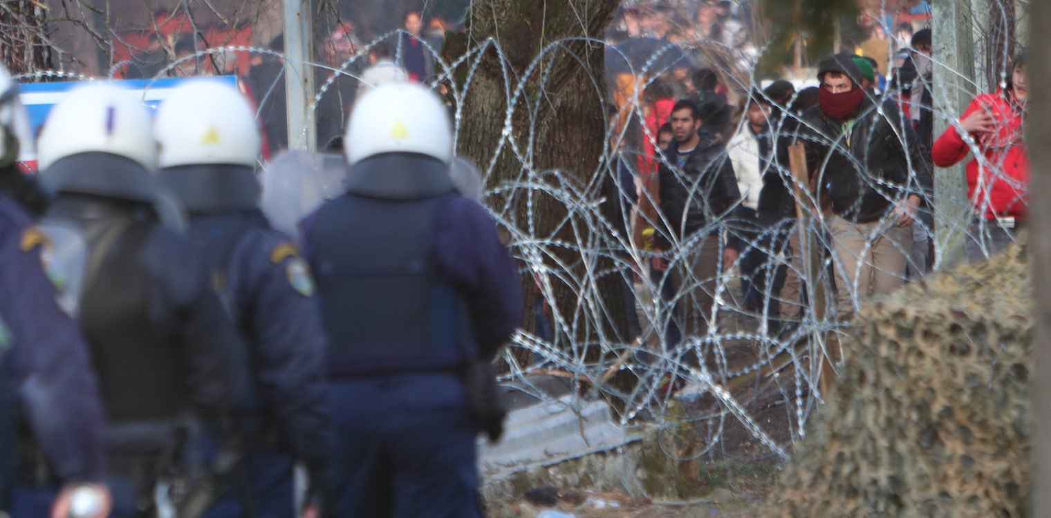 Κόκκινος συναγερμός στα σύνορα - Τέλος η εξέταση ασύλου για ένα μήνα