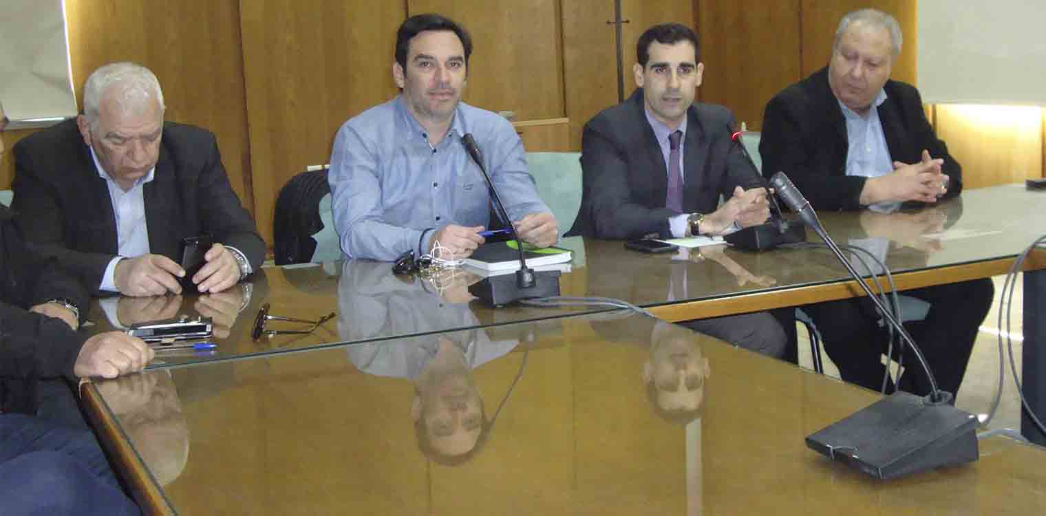 Γιαννόπουλος: Συνάντηση με εκπροσώπους αθλητικών σωματείων
