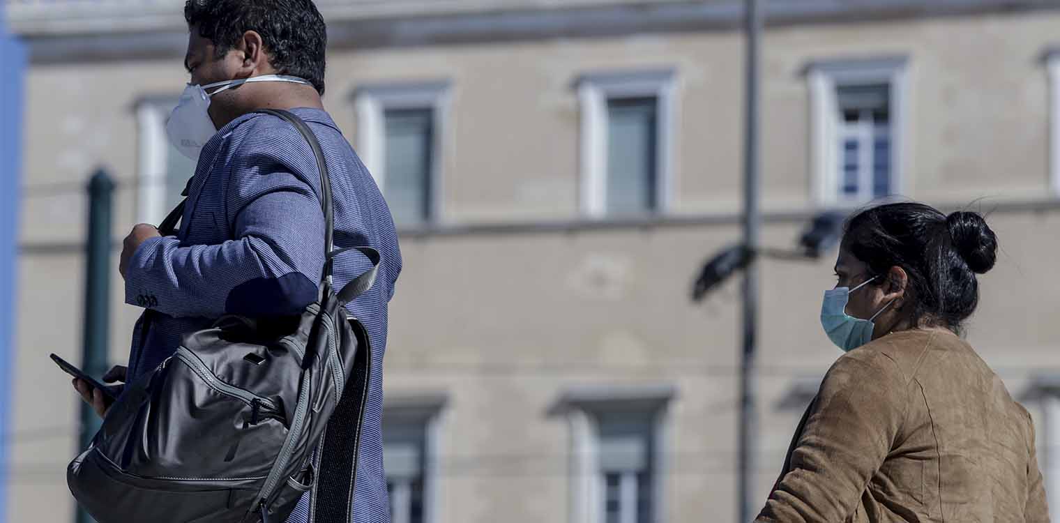 Κορωνοϊός στην Ελλάδα: Χαμόγελα για τις πρώτες δύο εβδομάδες επιστροφής στην κανονικότητα (upd)