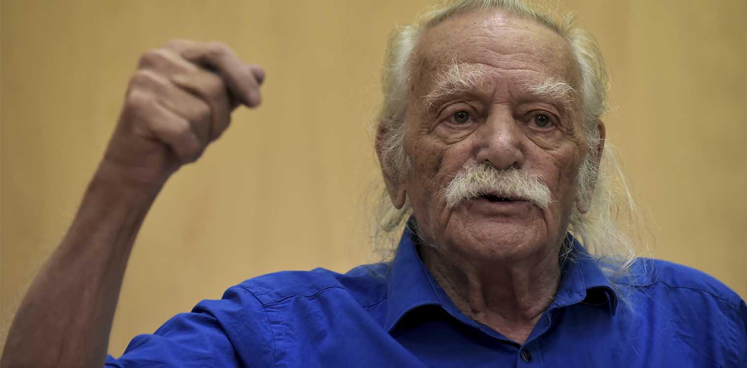 Στο νοσοκομείο με γαστρεντερίτιδα ο Μανώλης