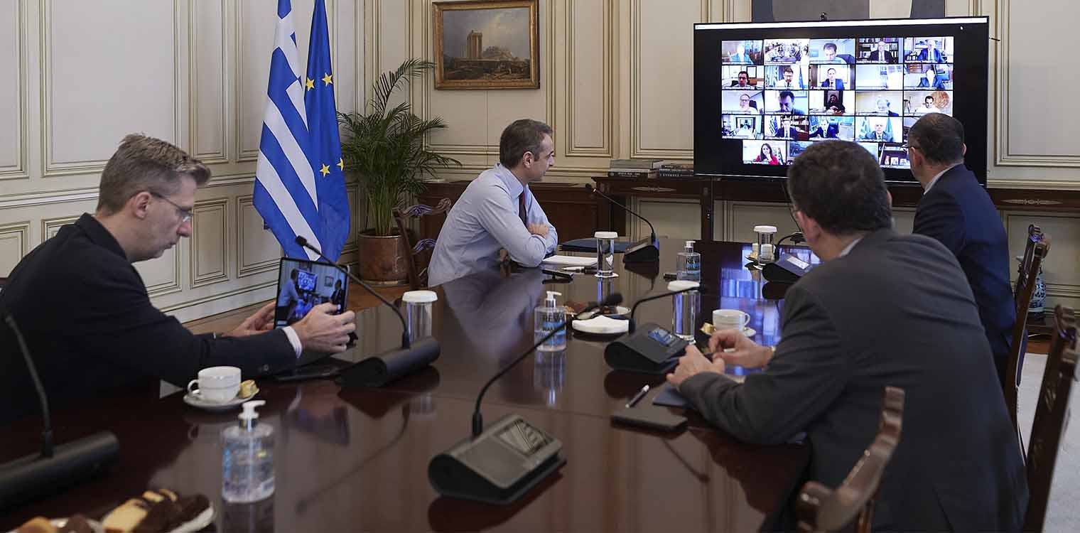 Μητσοτάκης στο υπουργικό συμβούλιο: Κερδίζουμε χρόνο για τον κορωνοϊό - Όλοι να συμμορφωθούν με τις οδηγίες