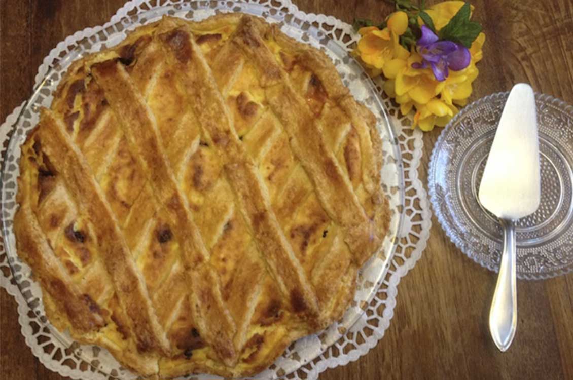 Τάρτα με ανθότυρο και σταφίδες (τύπου pastiera napoletana)
