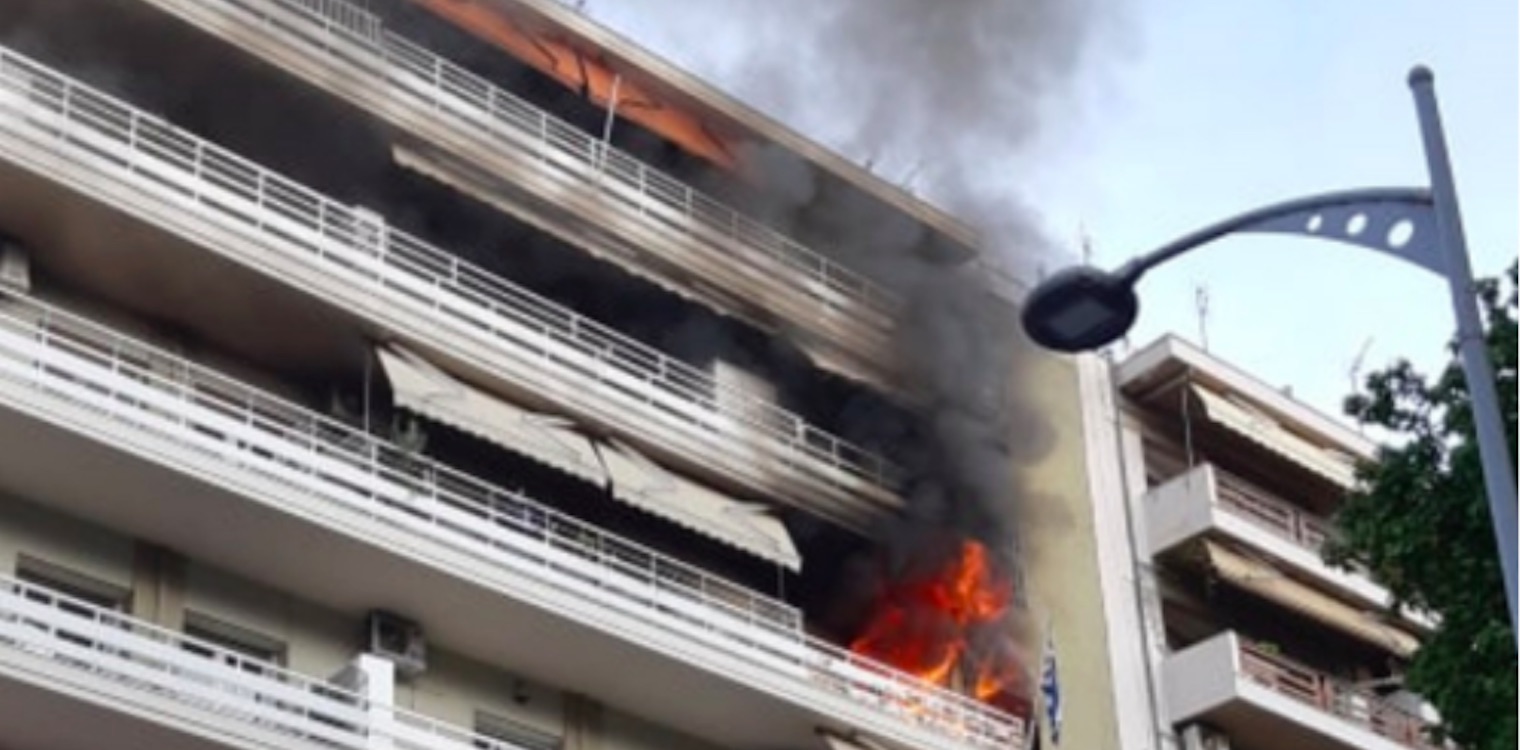 Τραγωδία στη Θεσσαλονίκη: Ενας νεκρός από πυρκαγιά σε διαμέρισμα