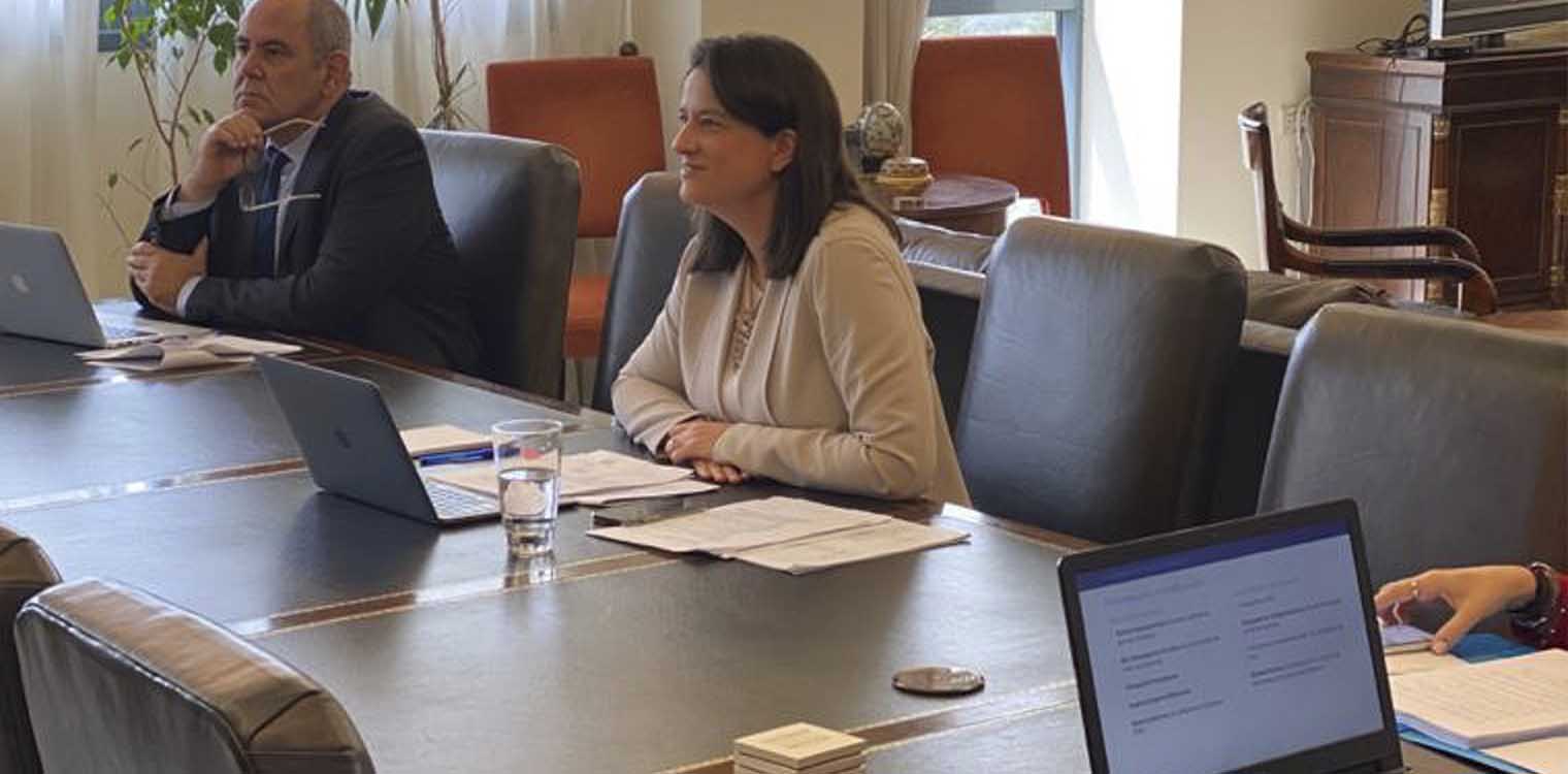 Σχολεία: Επιστρέφουν με τάξεις 15 μαθητών - Σήμερα οι ανακοινώσεις Τσιόδρα, Κεραμέως (upd)