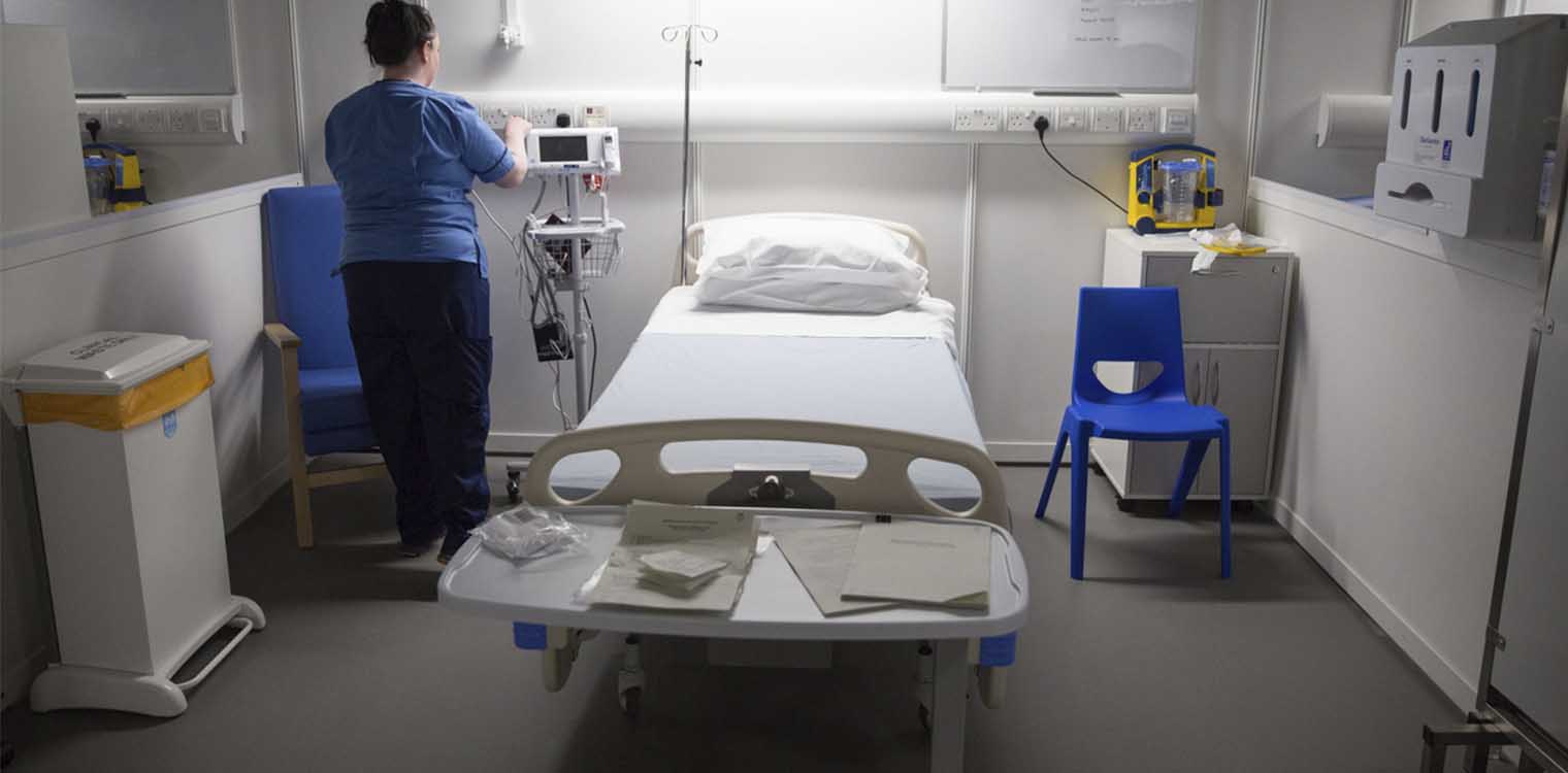 Βρετανία - Covid-19: Η βρετανική κυβέρνηση διέψευσε σήμερα ότι δεν διαθέτει νοσηλευτές για το Νάιτινγκεϊλ