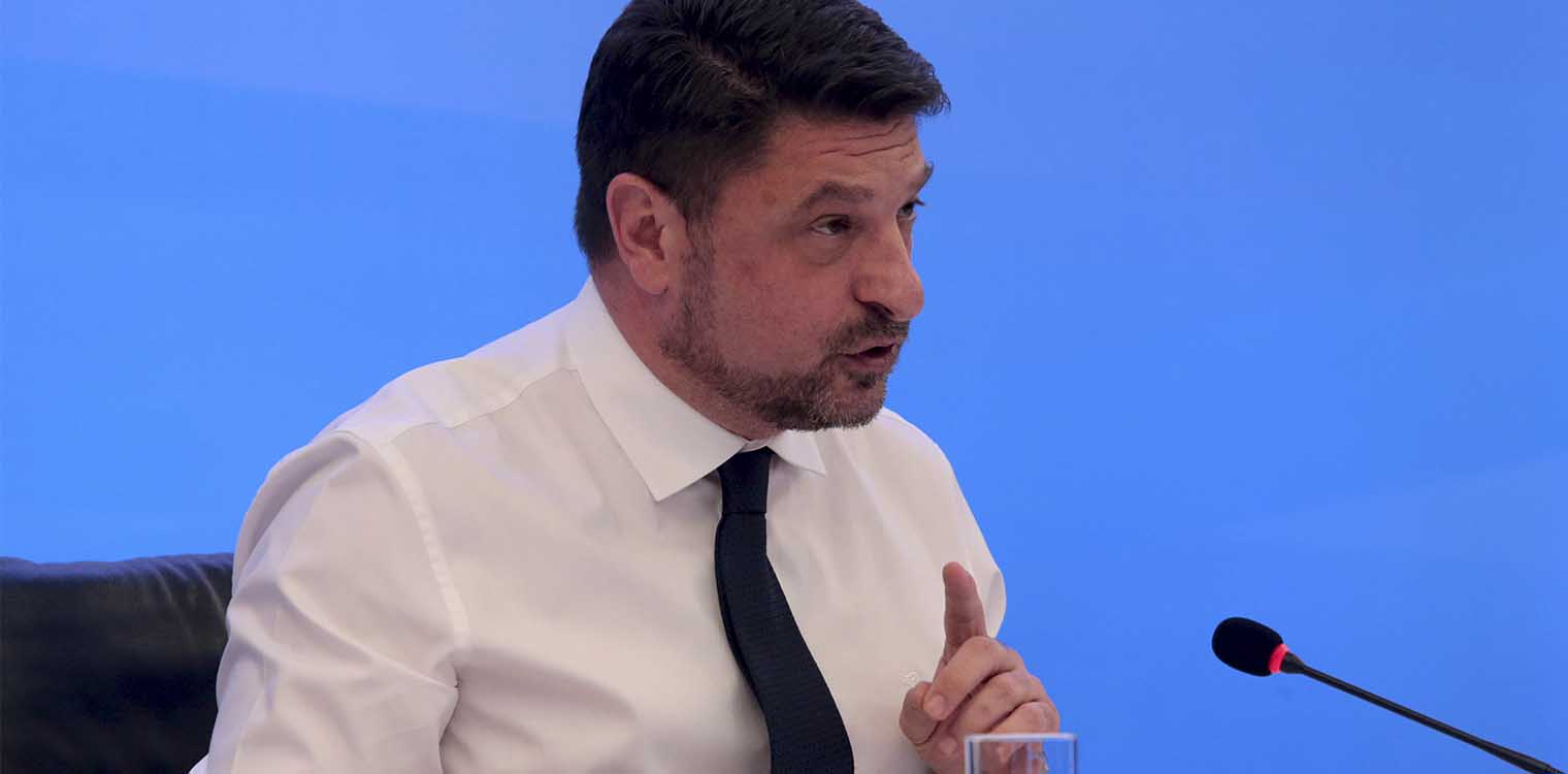 Χαλάρωση μέτρων την ημέρα αλλά σύσταση για περιορισμό της κυκλοφορίας από τις 12 το βράδυ ως 6 το πρωί