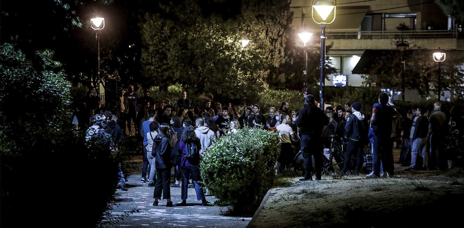 Συνωστισμός σε πλατείες, ποτό στο χέρι και εντάσεις: Προβληματισμός μετά την άρση των μέτρων