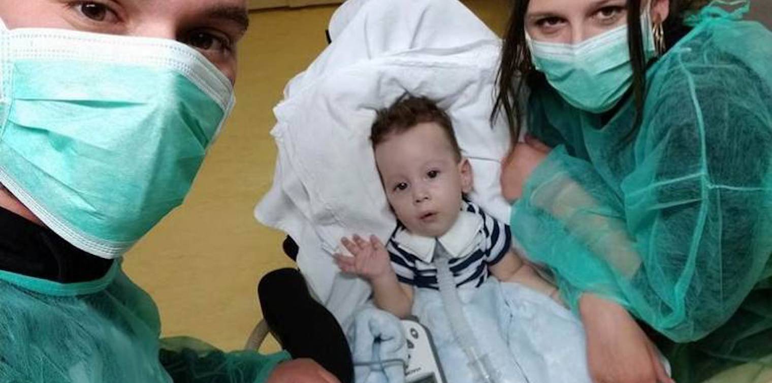 Πάτρα: Πάνω από 2 μήνες νοσηλείας για τον Ηλία-Στυλιανό στο νοσοκομείο Ρίου, που περιμένει το "θαύμα"