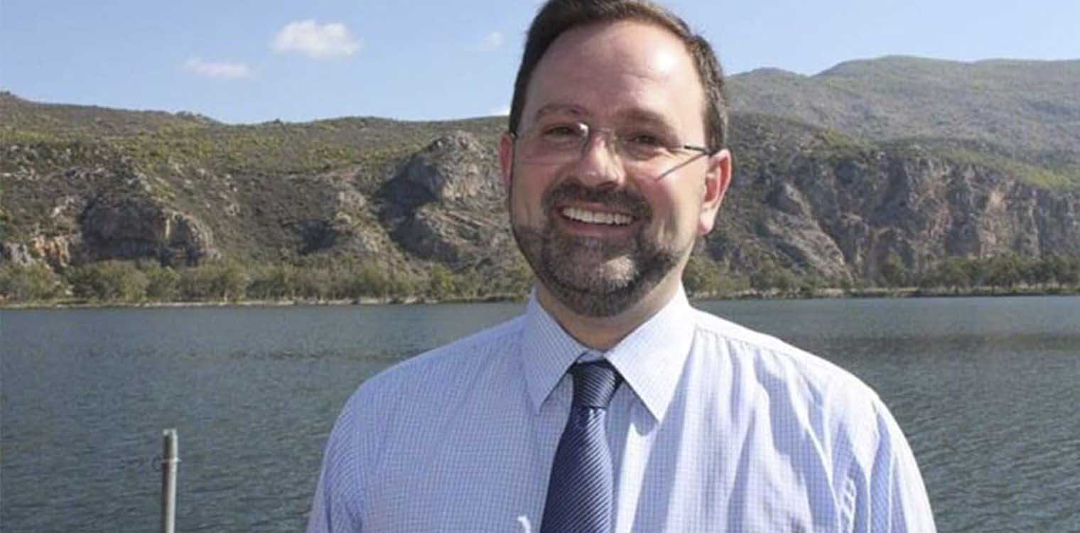 Κοροβέσης: Επέκταση αιγιαλού και με έκπτωση για το φετινό καλοκαίρι