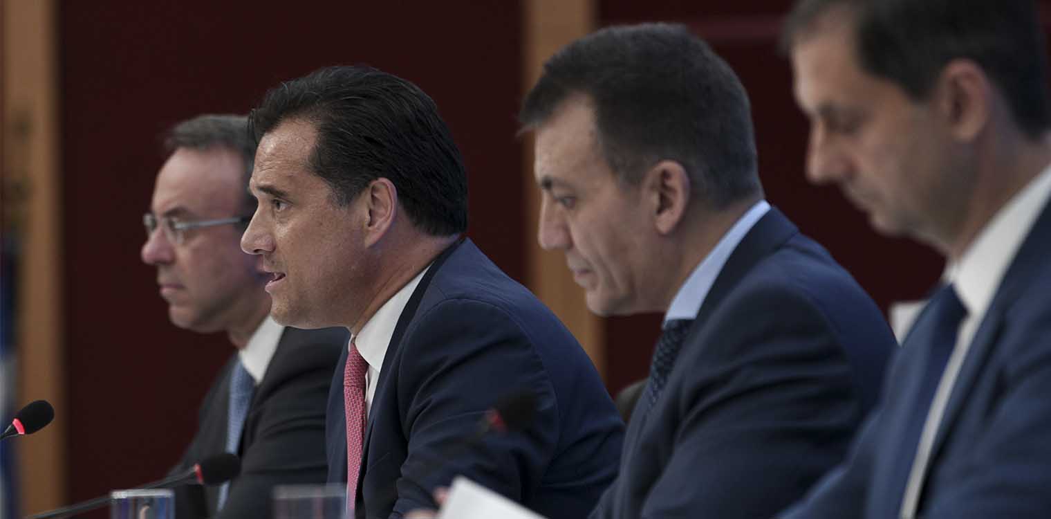 Μέτρα στήριξης έως τον Οκτώβριο: Επιδότηση μισθού έως 100% - Μείωση ΦΠΑ και εκπτώσεις φόρων (upd)