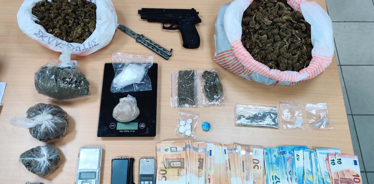 Ηλεία: Εξαρθρώθηκαν δύο σπείρες διακίνησης κοκαϊνης, ηρωίνης και χασίς