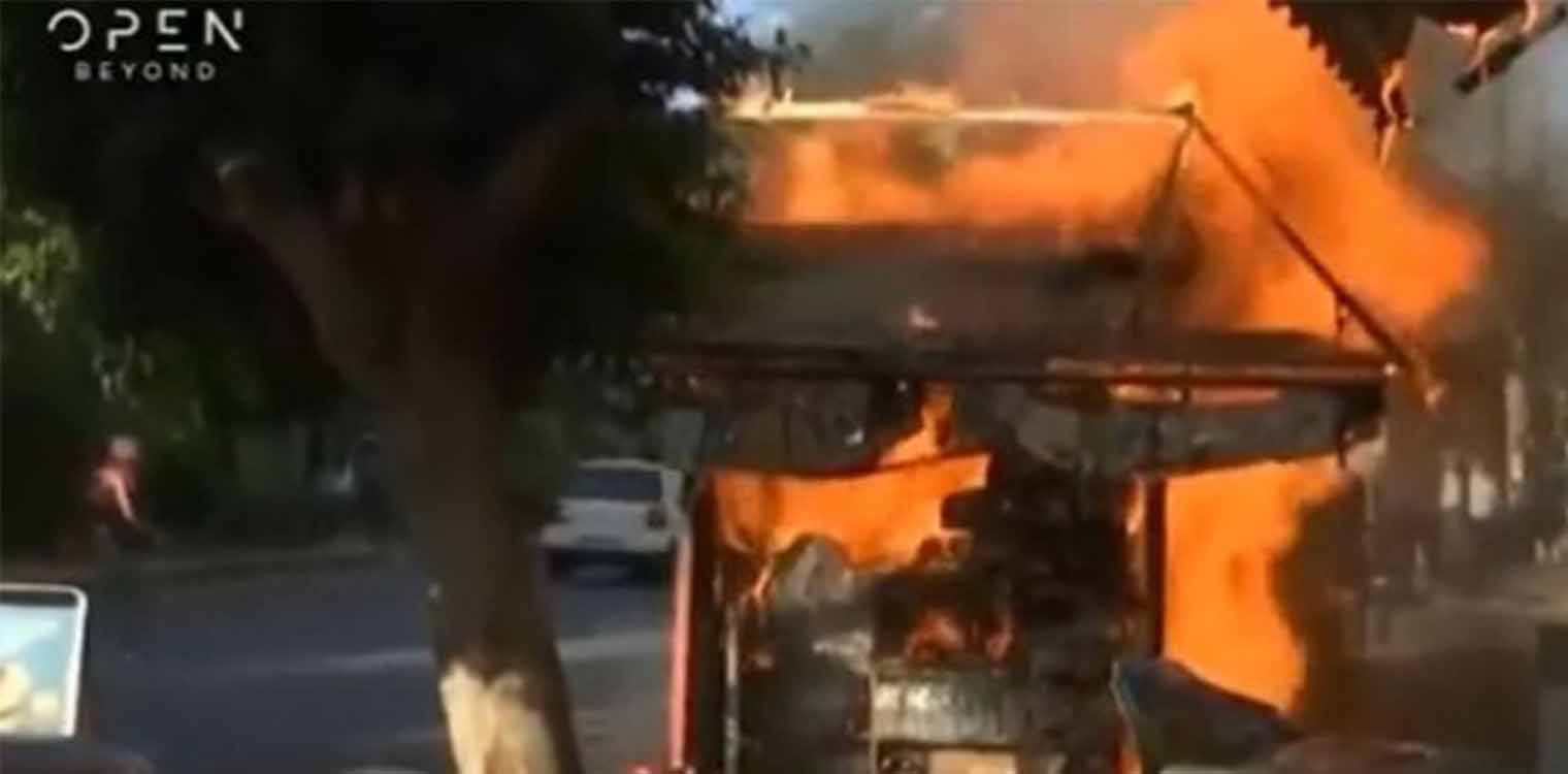Φωτιά σε περίπτερο στη λεωφόρο Θησέως στην Καλλιθέα - Κάηκε ολοσχερώς