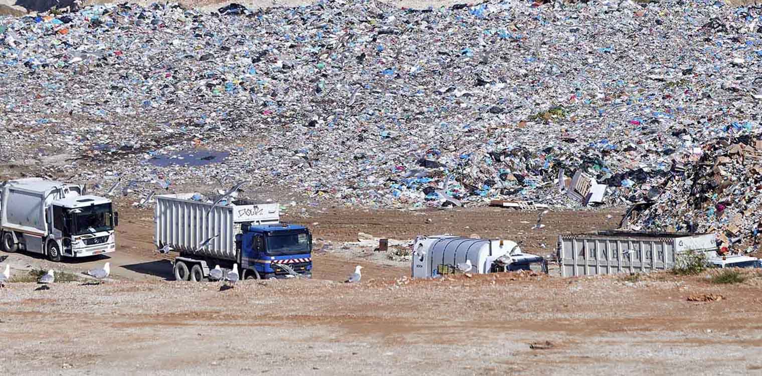 Σκουπίδια: Ερχεται βαρύ χαράτσι στους δήμους για την ταφή - Το σχέδιο της κυβέρνησης