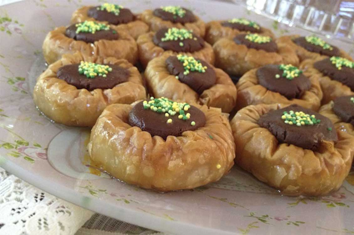 Φωλίτσες με φύλλο κρούστας και σοκολάτα