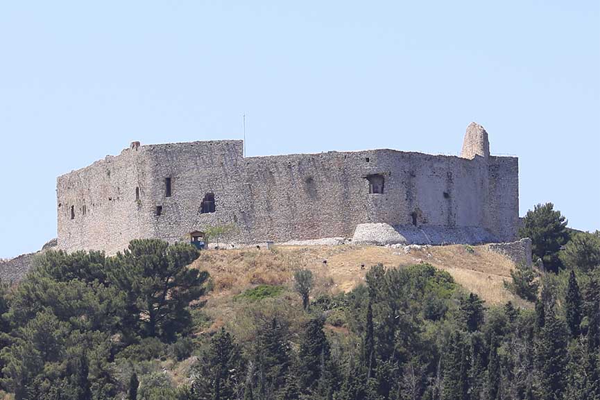 hlemoutsi small1