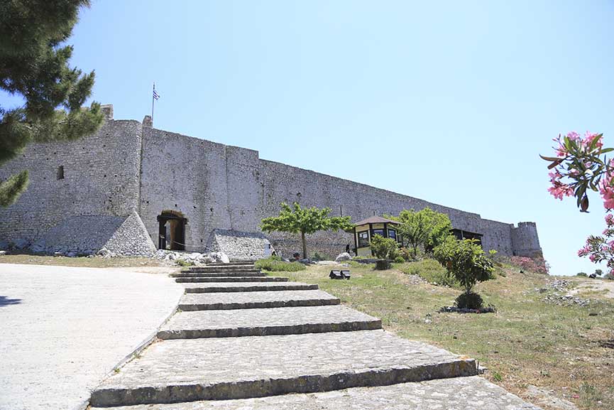 hlemoutsi small2