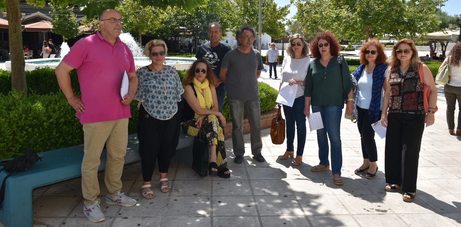 Σύσκεψη γονέων και δημάρχου Πύργου για το νέο σχολικό συγκρότημα Καράτουλα
