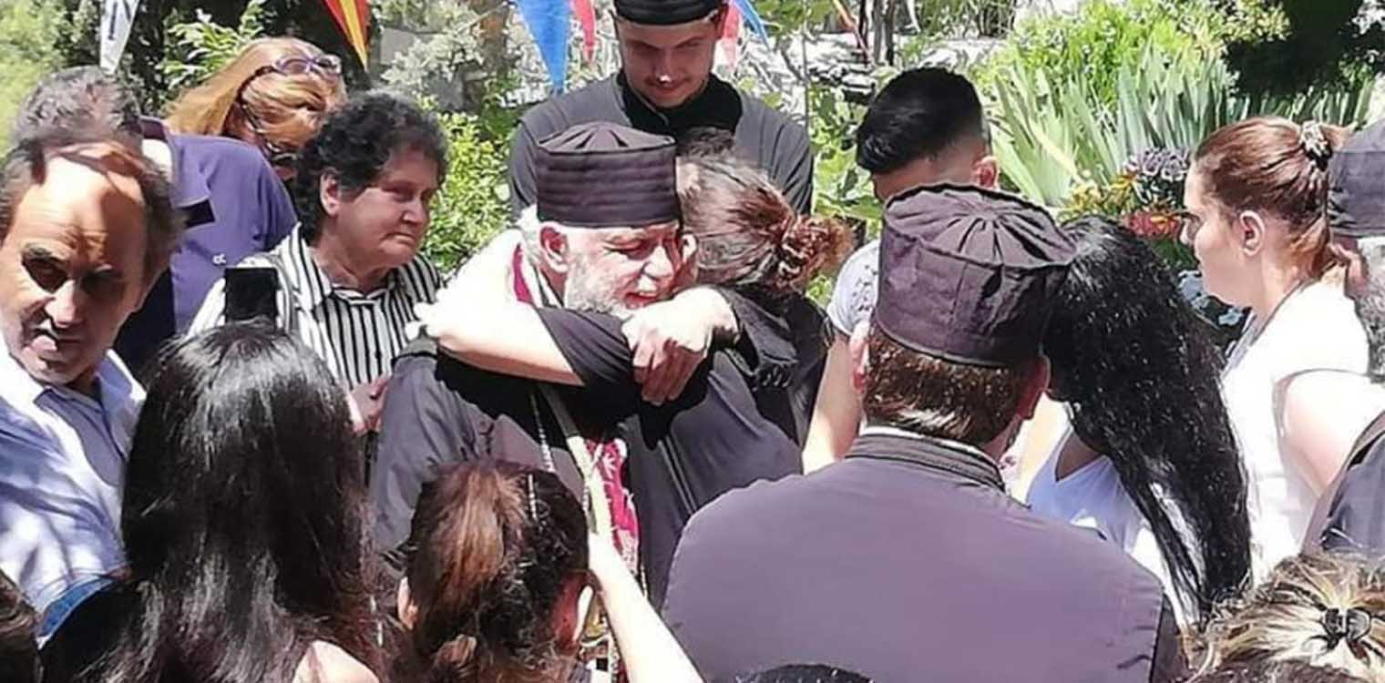 Πατρινή κοπέλα ξαναπερπάτησε στους Αγίους Ισιδώρους Λυκαβηττού (photo - video)