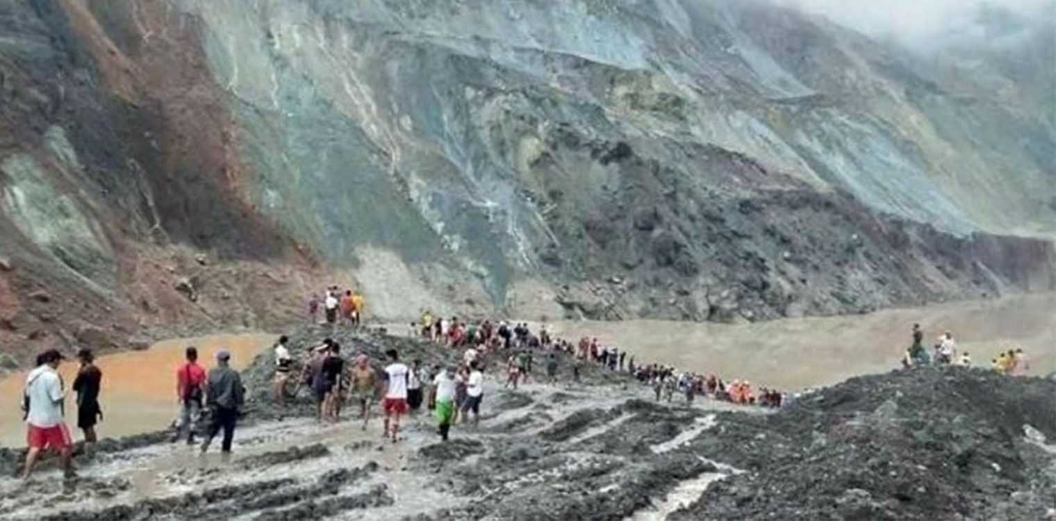 Μιανμάρ: Τουλάχιστον 50 νεκροί από κατολίσθηση σε ορυχείο