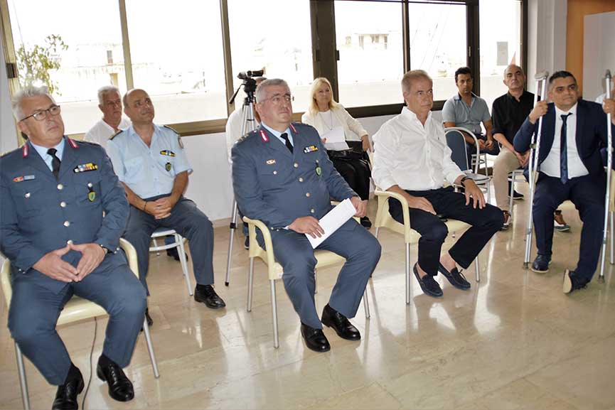 aponomi vraveiou elas2