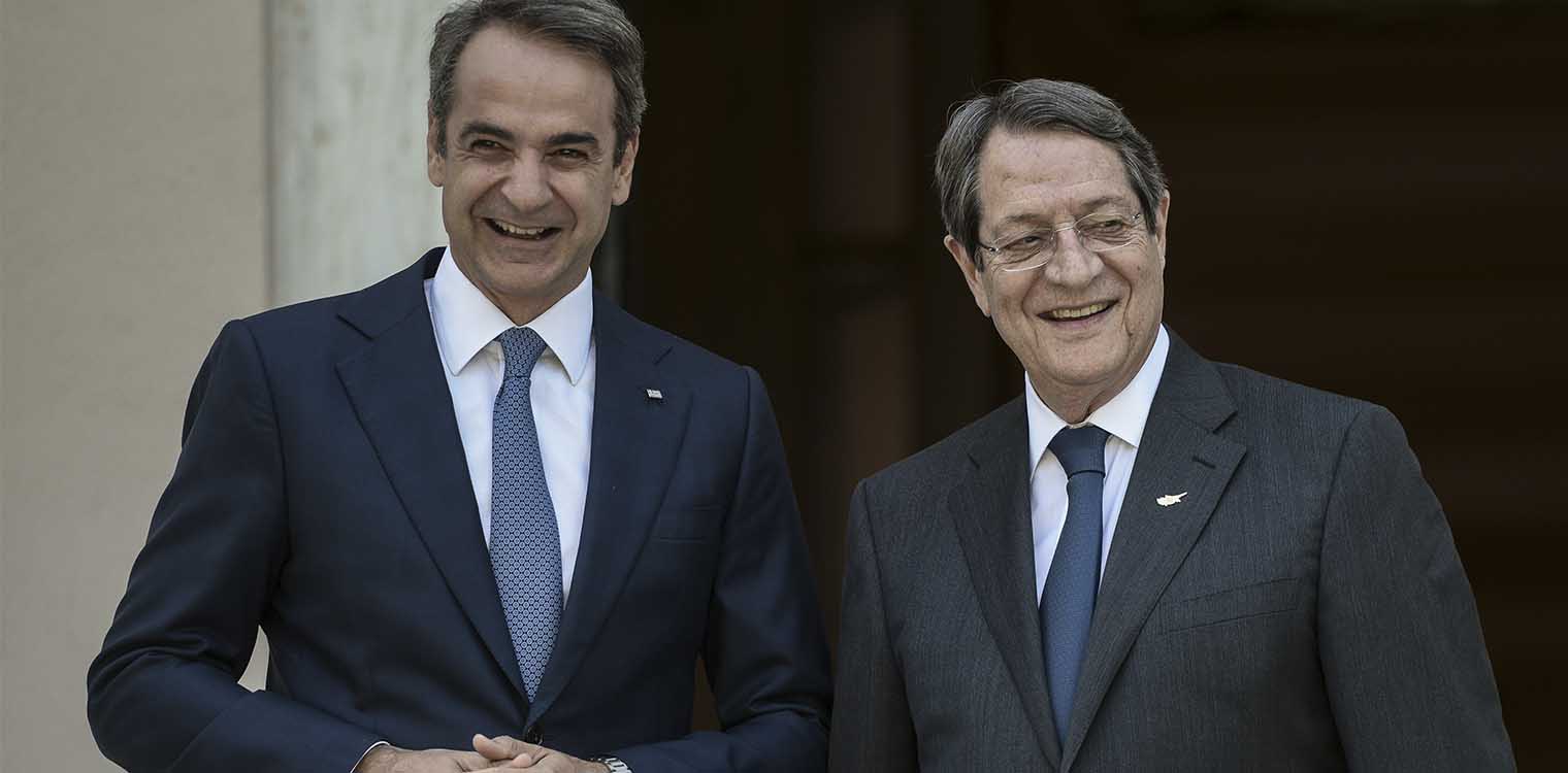 Επικοινωνία Μητσοτάκη - Αναστασιάδη: Συντονισμός για την αντιμετώπιση της τουρκικής παραβατικότητας