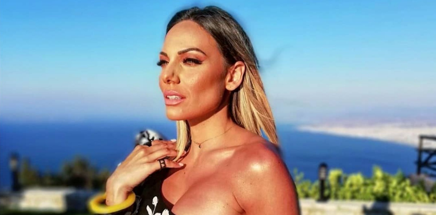 Ιωάννα Μαλέσκου: Η εντυπωσιακή φωτογραφία με μαγιό λίγο πριν αποχαιρετήσει την Κρήτη