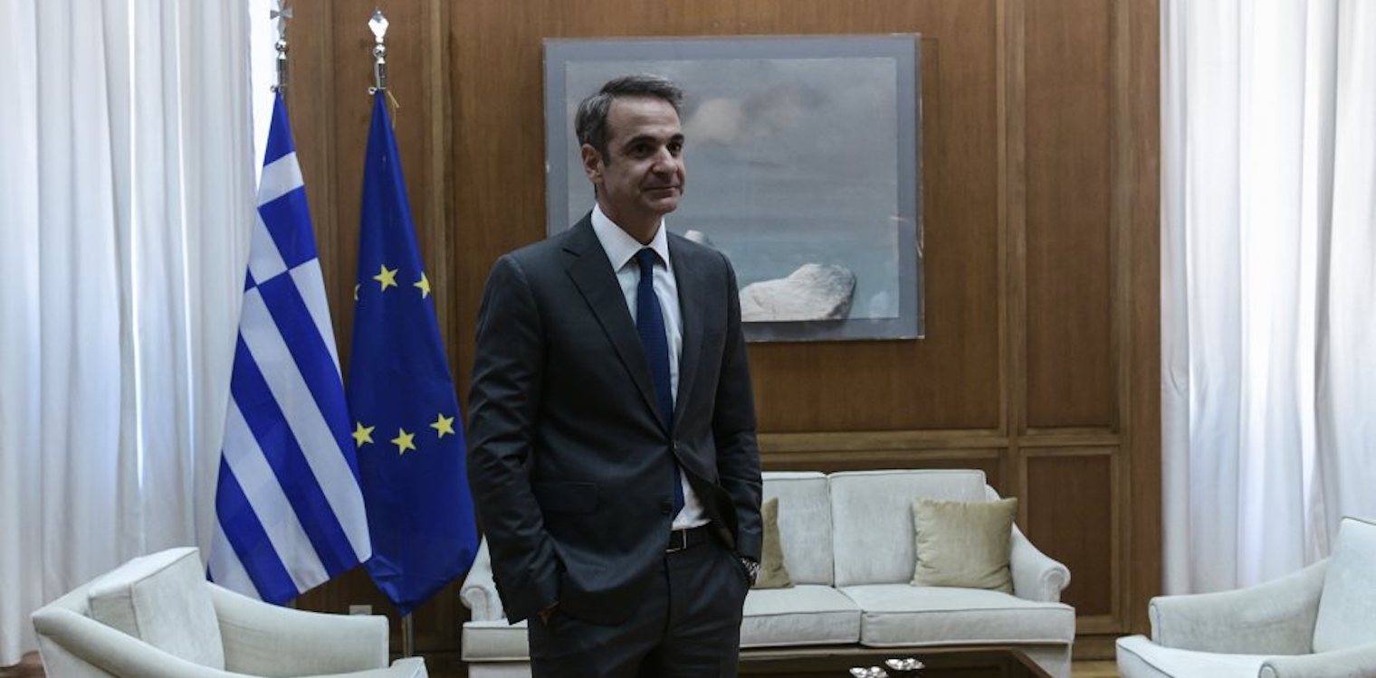 Μητσοτάκης σε δημοσιογράφους: Βεβαίως να πάτε διακοπές, ακόμα και στο Καστελόριζο