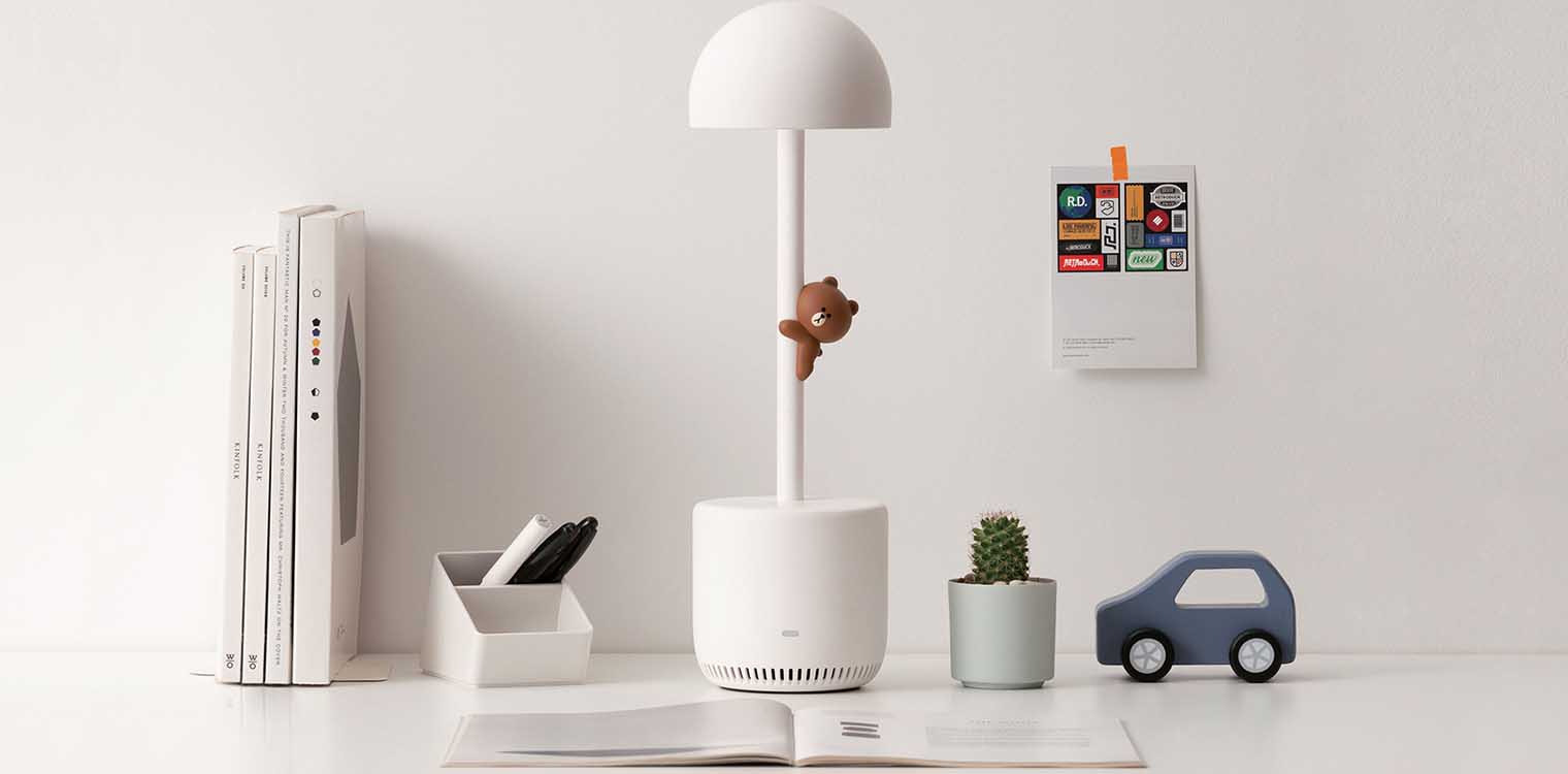 Clova Lamp, μια λάμπα που «διαβάζει» μεγαλοφώνως στα παιδιά τα παραμύθια τους