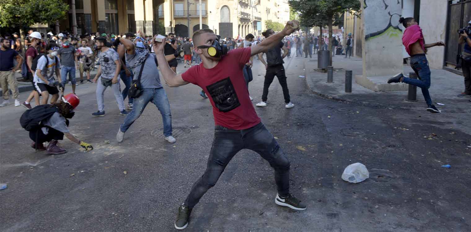 Στο χάος ο Λίβανος: Παραιτήθηκε η κυβέρνηση