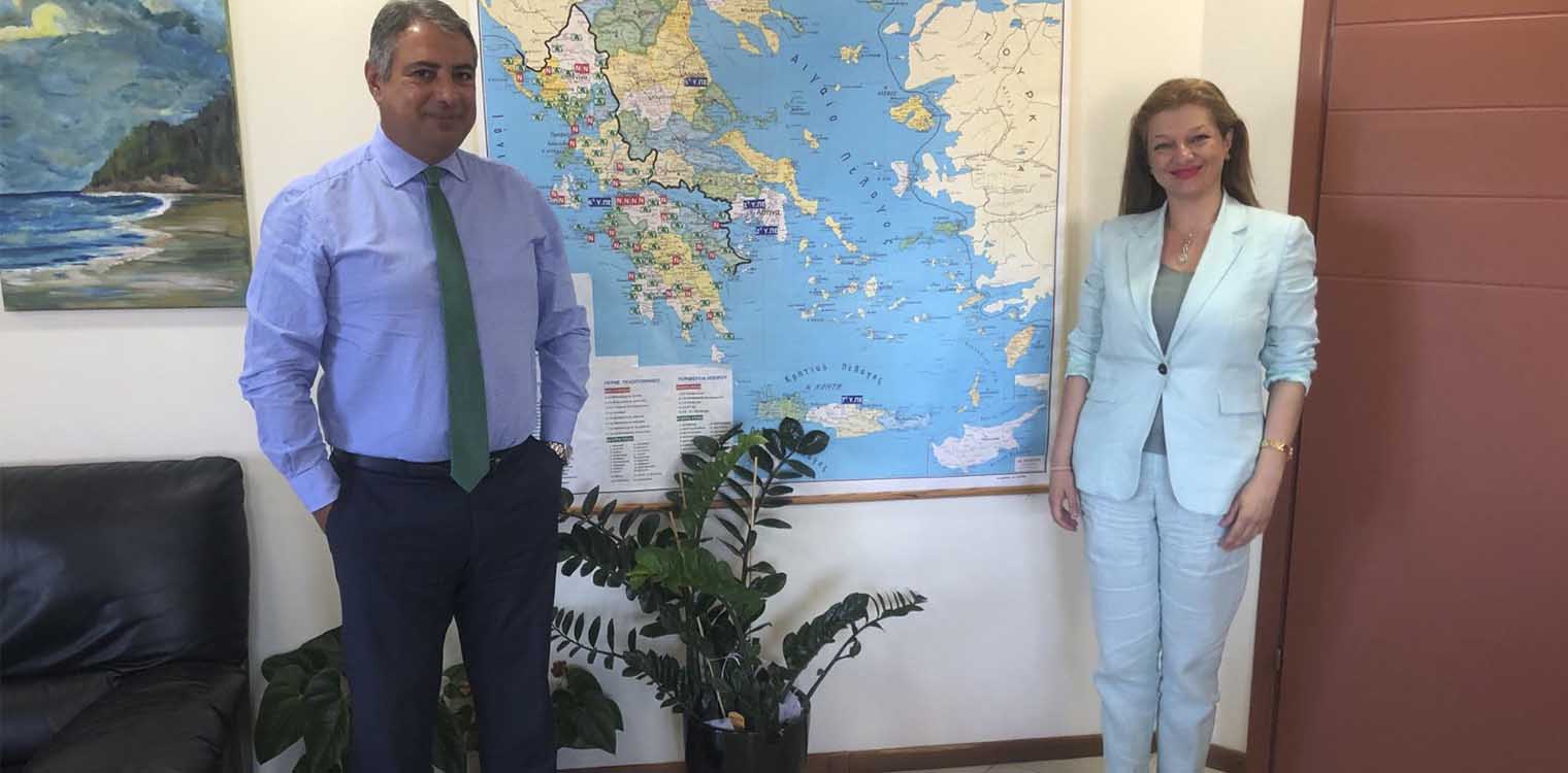 Στελέχωση των νοσοκομείων της Ηλείας με 7 νέους μόνιμους γιατρούς - Επίσκεψη Αυγερινοπούλου σε Καρβέλη