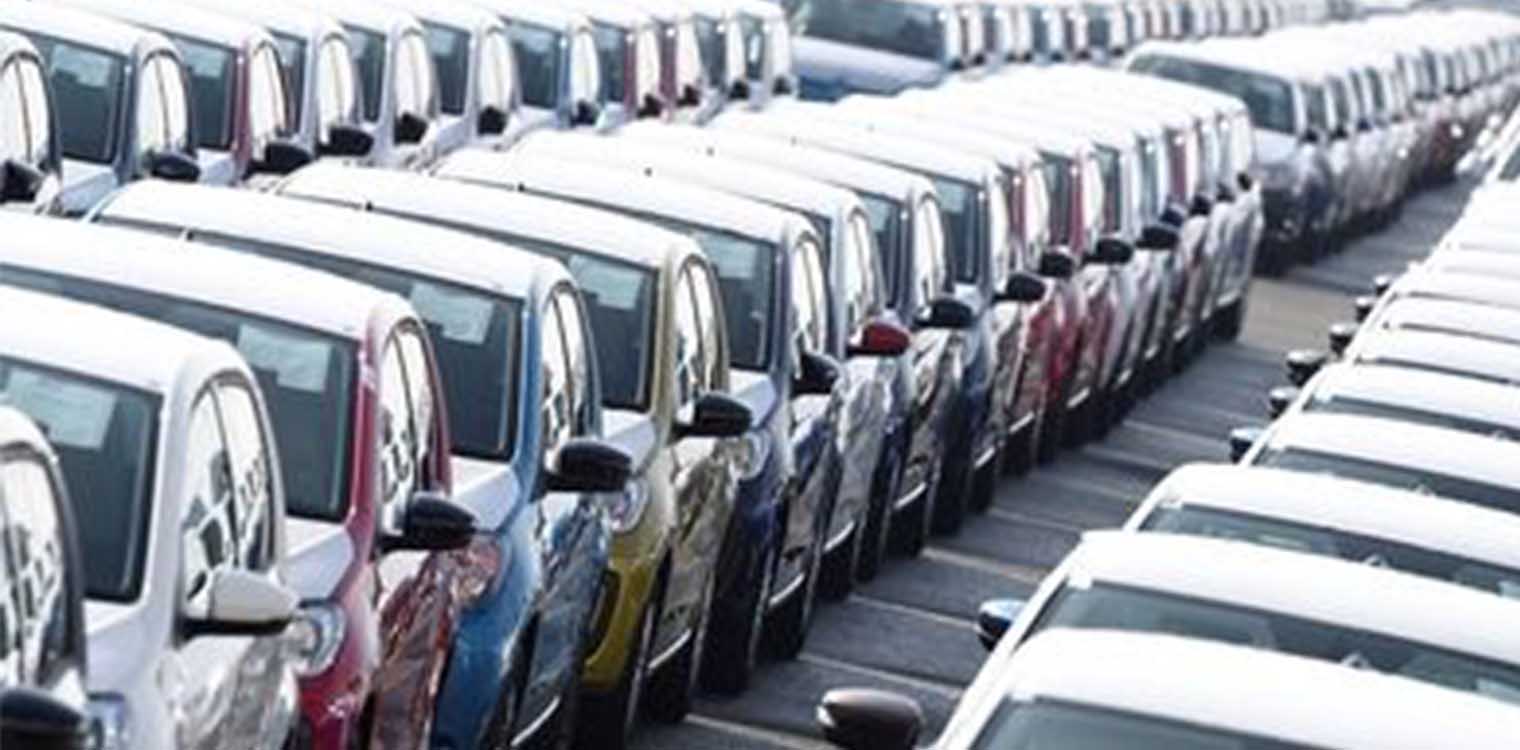 Η Ευρωπαϊκή Επιτροπή θα επιβάλει πρόστιμα στα ρυπογόνα οχήματα