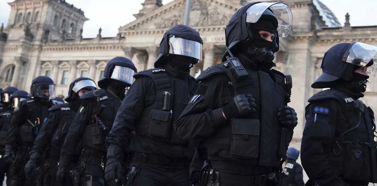 Γερμανία: Τρίτη νύχτα διαδηλώσεων και επεισοδίων στη Λειψία εναντίον της ακριβής στέγης και της εκκένωσης κατάληψης