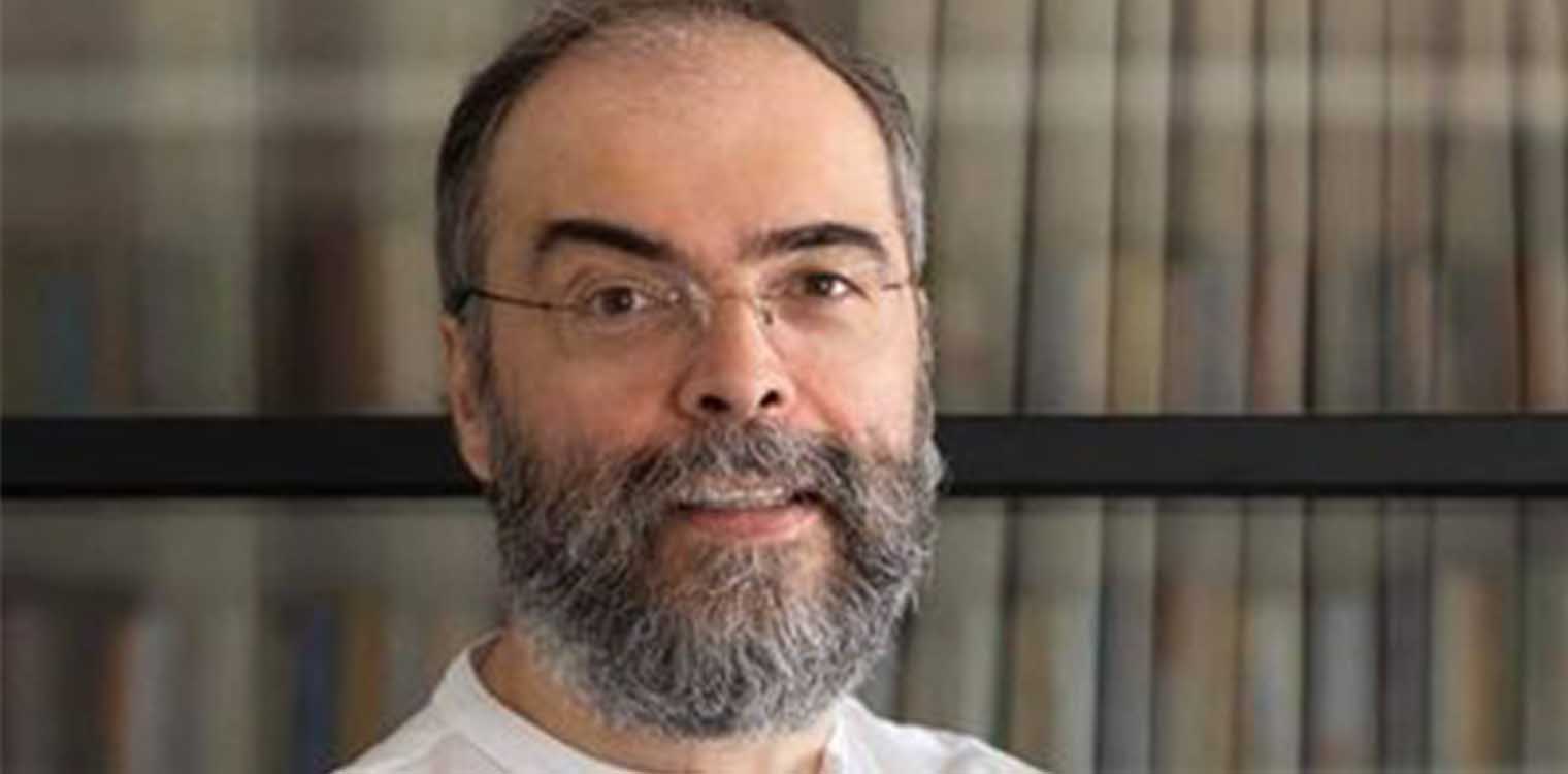 Ανδρέας Κονάνος: «Όλα είναι ανυπόστατα ψέματα» - Ξεσπά ο πρώην ιερέας με τους 300.000 followers