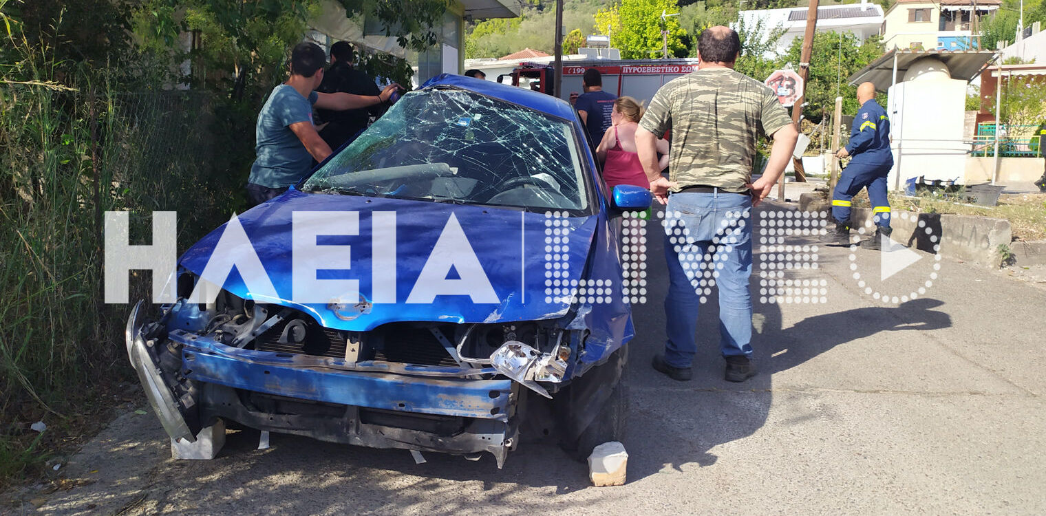 Πελόπιο: Σοβαρό τροχαίο μια τραυματία - ΙΧ "έκοψε" κολώνα της ΔΕΗ και χτύπησε σε εικονοστάσι (photos)