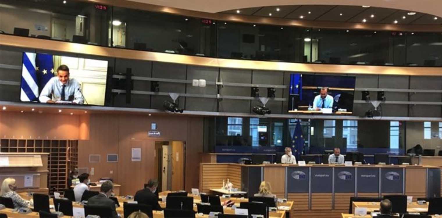 Βέμπερ μετά την ενημέρωση Μητσοτάκη: Δεν θα εκβιαστούμε από την Τουρκία