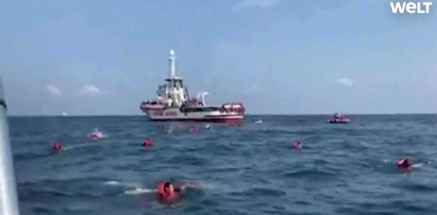 Ιταλία: Μετανάστες έπεσαν στη θάλασσα και προσπάθησαν να φτάσουν κολυμπώντας στη Σικελία