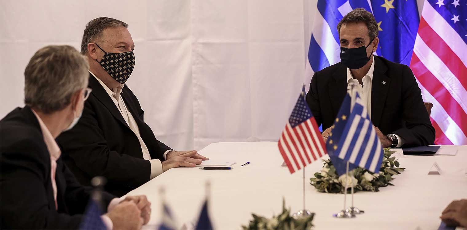 Δείτε live: Η συνέντευξη Τύπου Μητσοτάκη - Πομπέο μετά την επίσκεψη στη Σούδα