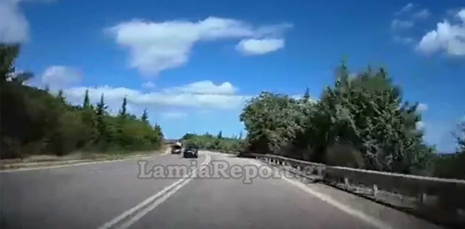 Λαμία: Ασυνείδητος οδηγός πέρνα στο αντίθετο ρεύμα και οδηγεί ακάθεκτος για χιλιόμετρα