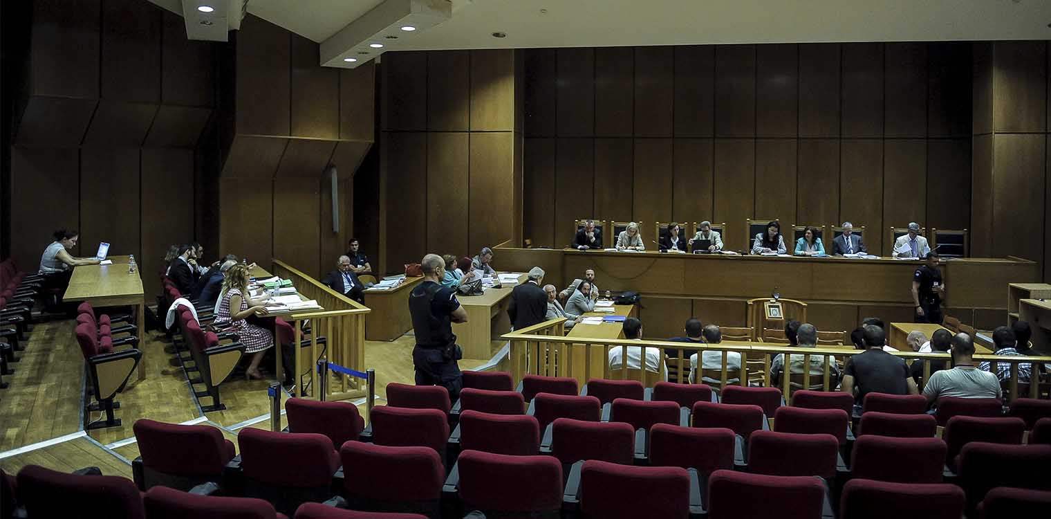 Δίκη Χρυσής Αυγής: Τι θα γίνει με τον ευρωβουλευτή Λαγό που έχει ασυλία